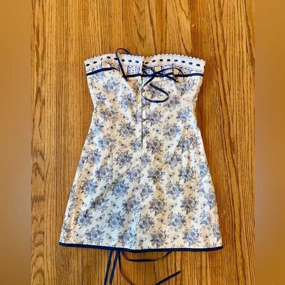 With Jean Sabrin Toile Papillon Strapless Floral Blue White Mini Dress‎ medium - Picture 11 of 16